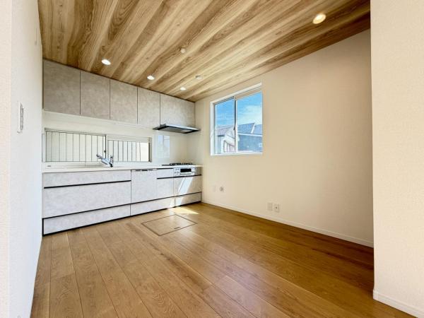 横須賀市武４丁目 中古戸建 キッチン