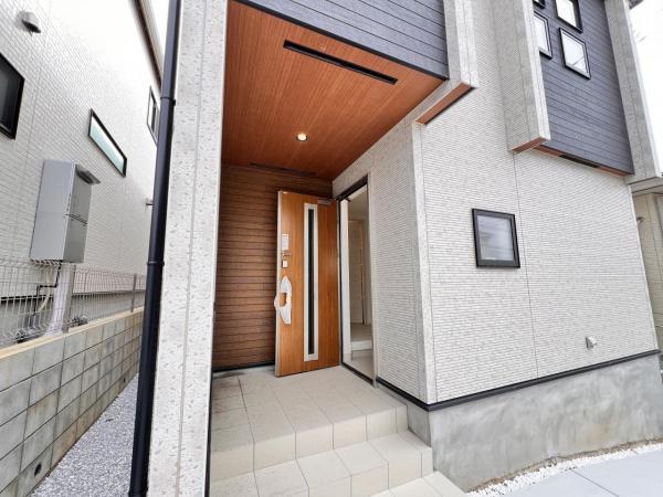 横浜市瀬谷区相沢6丁目 玄関