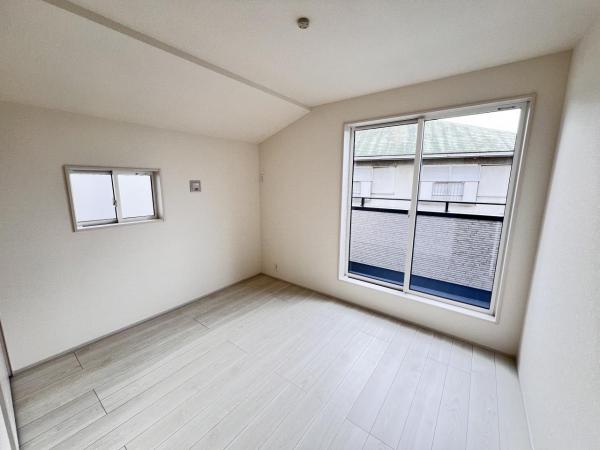 横浜市瀬谷区相沢6丁目 洋室