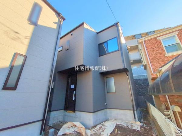 新築戸建 神奈川県横浜市神奈川区三ツ沢下町28-32 横浜市営地下鉄ブルーライン三ツ沢下町駅 5,680万円