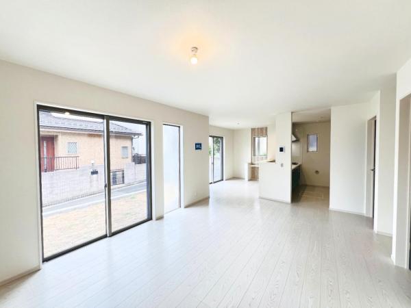 新築戸建 神奈川県横浜市金沢区高舟台２丁目 京急本線金沢文庫駅 5,499万円