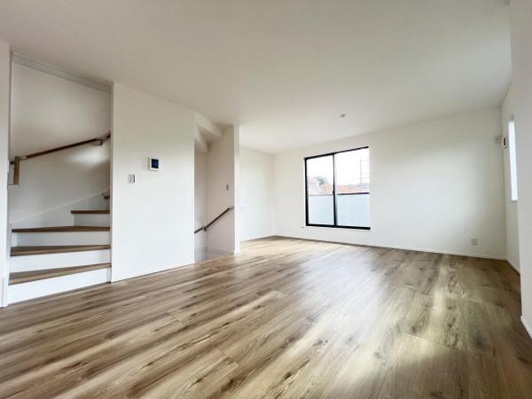 台4丁目 リビングダイニング