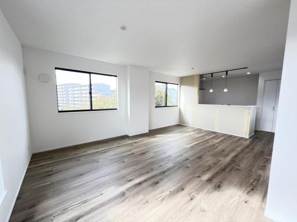 台4丁目 リビング