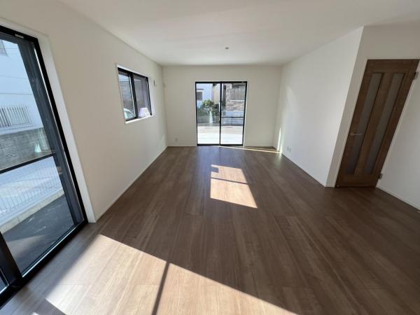 新築戸建 神奈川県横浜市保土ケ谷区権太坂３丁目 JR横須賀線東戸塚駅 5,790万円