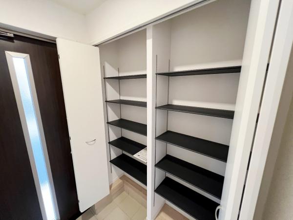 足柄上郡山北町向原 戸建 玄関