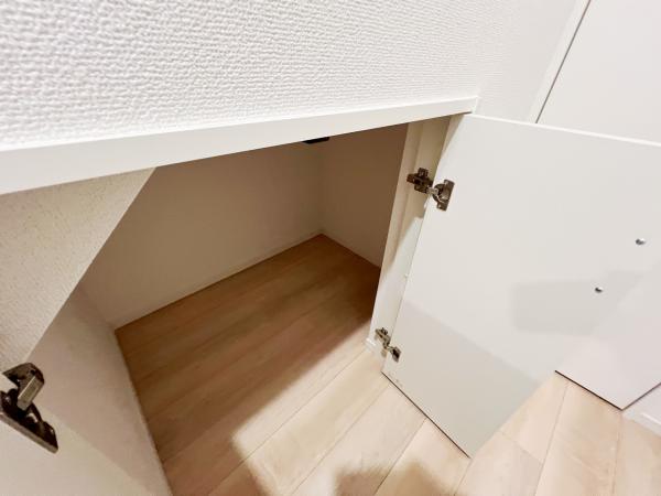 足柄上郡山北町向原 戸建 収納