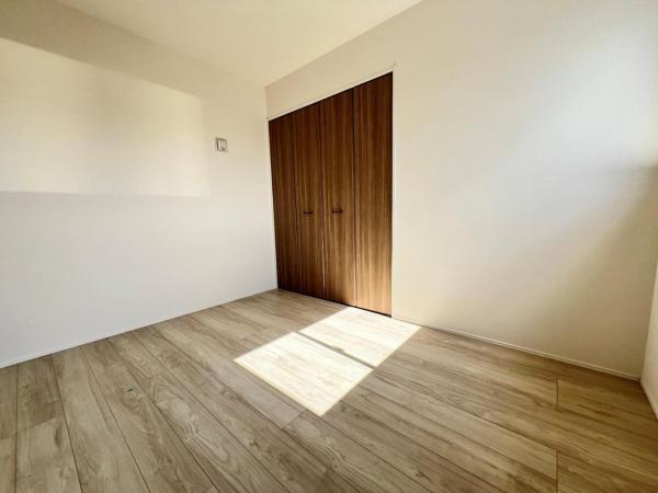 春日部市米島 24－1期 洋室