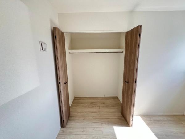 春日部市米島 24－1期 収納