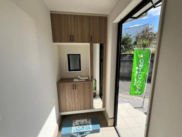 春日部市米島 24－1期 玄関