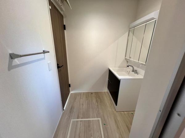 春日部市米島 24－1期 脱衣所