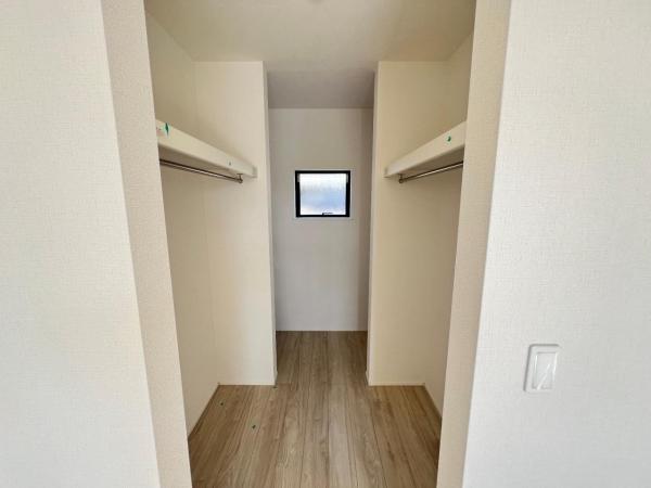 春日部市米島 24－1期 ウォークインクローゼット