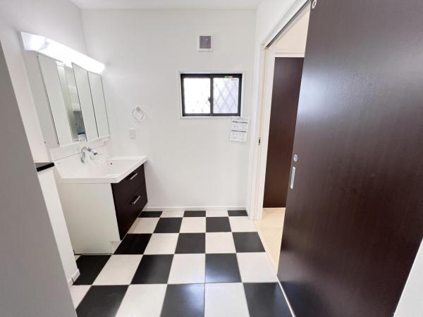 座間市広野台１丁目 中古戸建 脱衣所