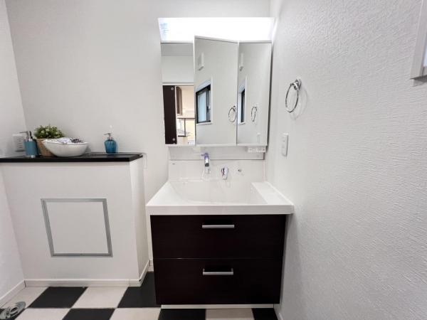 座間市広野台１丁目 中古戸建 洗面化粧台
