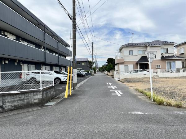 久喜市青葉 前面道路含む現地写真