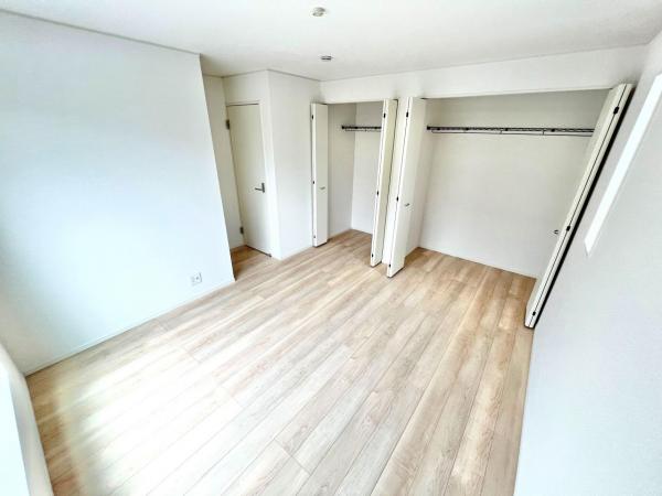 南足柄市関本 戸建 収納