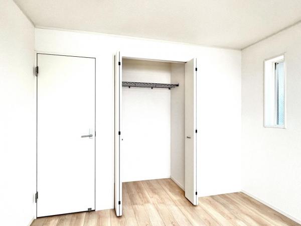 南足柄市福泉 戸建 収納