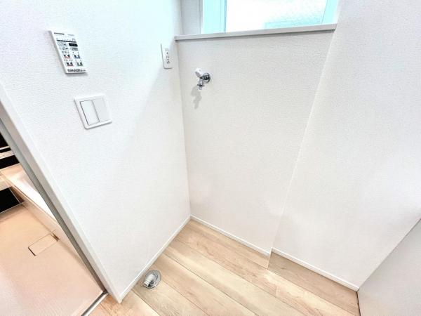 南足柄市福泉 戸建 ランドリースペース