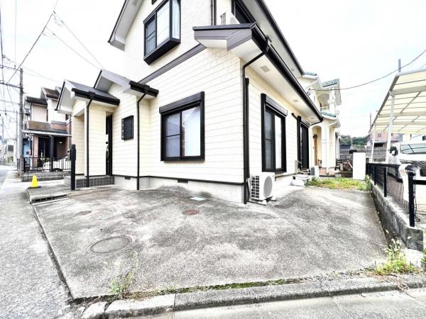 足柄上郡大井町金子 中古戸建 駐車場