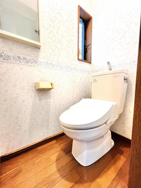 足柄上郡大井町金子 中古戸建 トイレ