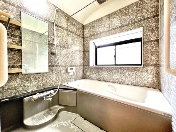 足柄上郡大井町金子 中古戸建 浴室