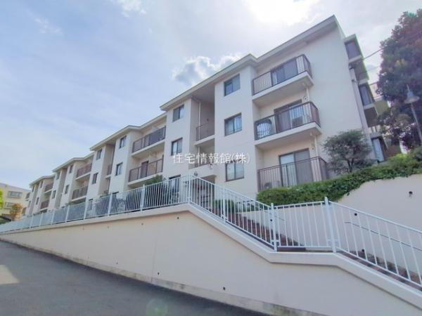 横浜・小机パークスクエアC棟 