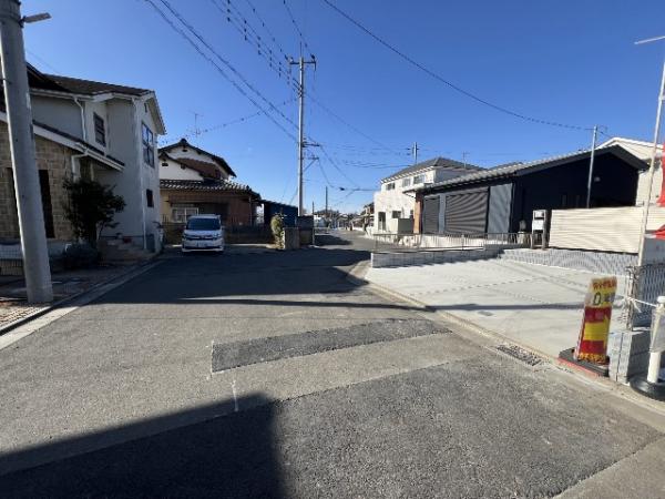 川越市的場第10 前面道路含む現地写真