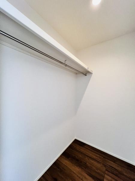 昭島市福島町7期3棟 収納