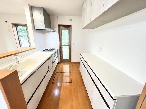 横浜市栄区長沼町 中古戸建 キッチン