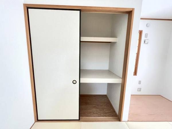 横浜市栄区長沼町 中古戸建 収納