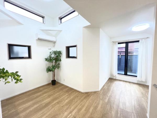 新築戸建 横浜市港南区芹が谷４丁目 横浜市営地下鉄ブルーライン上永谷駅 3,290万円