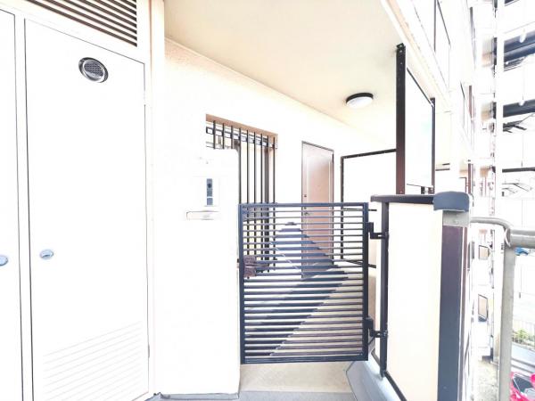 コスモ茅ケ崎プレシオ 玄関