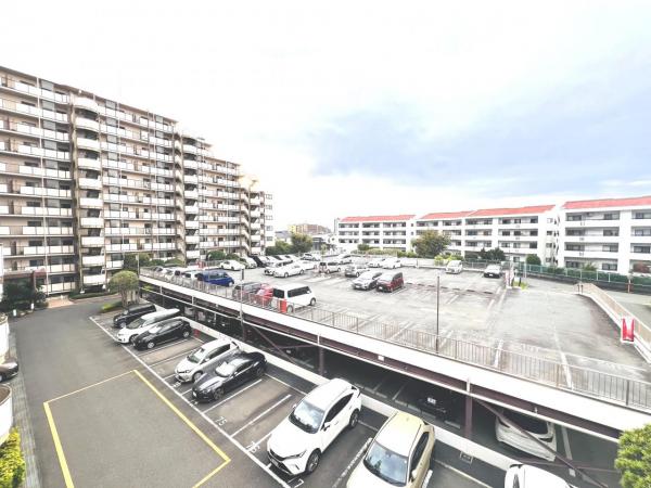 コスモ茅ケ崎プレシオ 駐車場