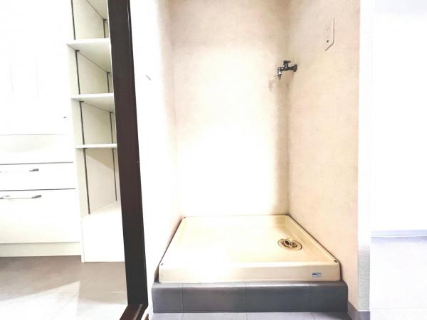 コスモ茅ケ崎プレシオ ランドリースペース