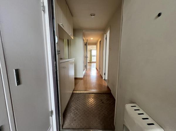 ライオンズガーデン久喜参番館 玄関