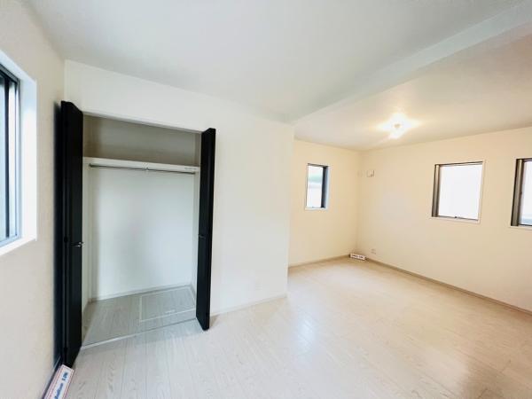 相模原市中央区小山１丁目 戸建 子供部屋