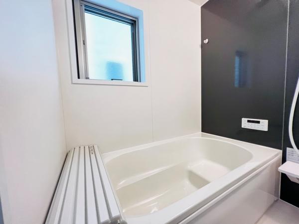 相模原市中央区小山１丁目 戸建 浴室