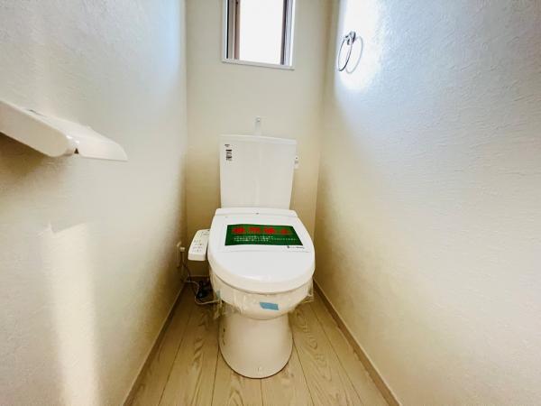 相模原市中央区小山１丁目 戸建 トイレ