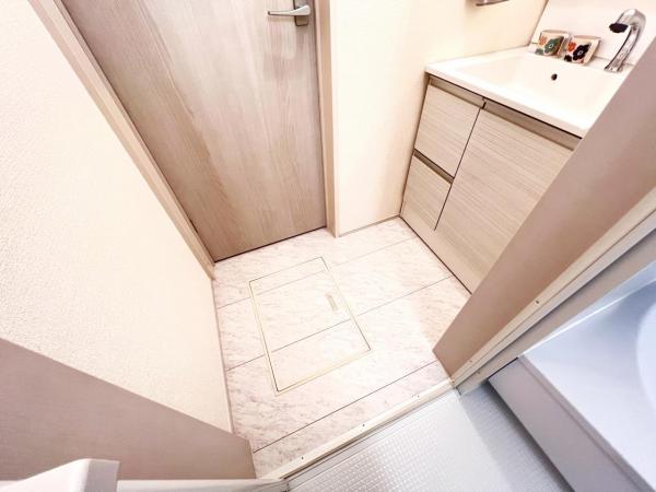 川崎市幸区小向西町４丁目 戸建 脱衣所