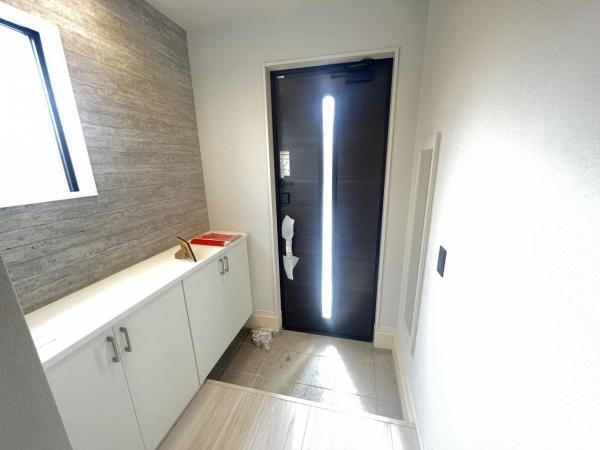 宇都宮市駒生町 戸建 玄関