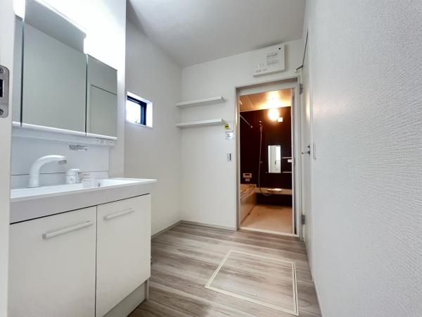 宇都宮市駒生町 戸建 脱衣所