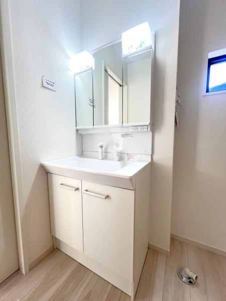 宇都宮市駒生町 戸建 洗面化粧台