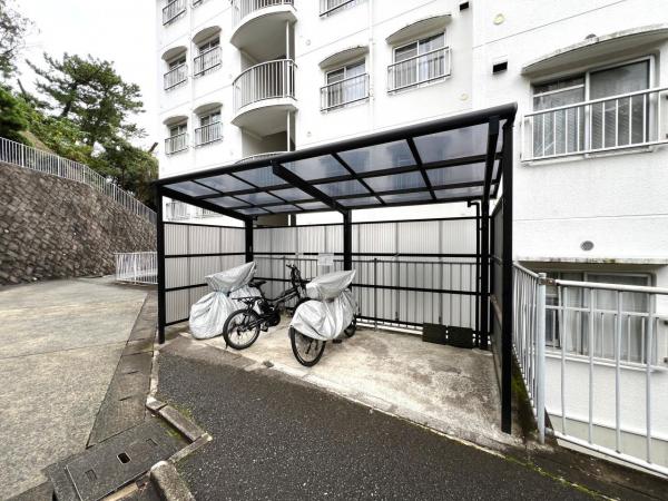 エクレール二宮 駐輪場