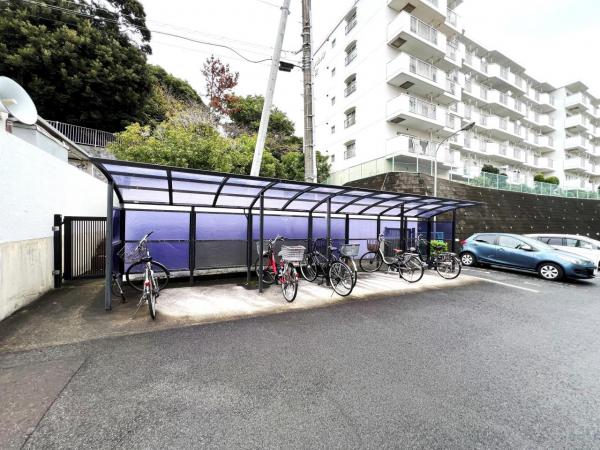 エクレール二宮 駐輪場