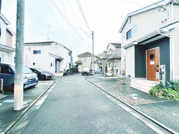 八王子市川口町 中古戸建 前面道路含む現地写真