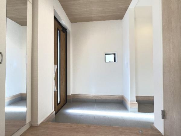 狭山市柏原19期1棟 玄関