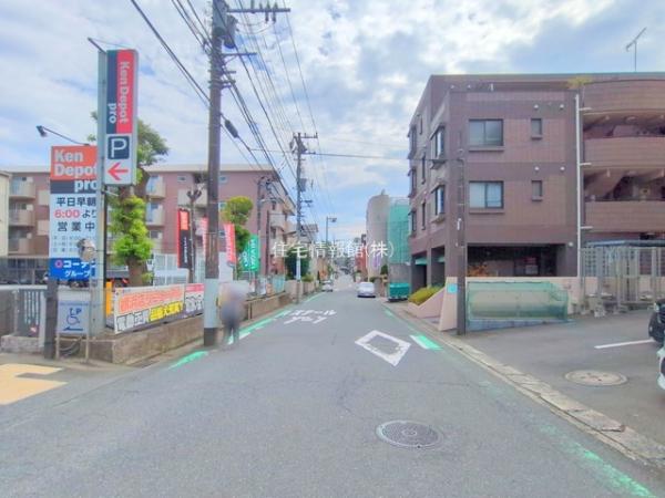 ライオンズマンション小机 