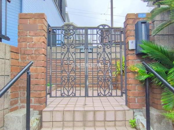 旭区上白根2丁目 