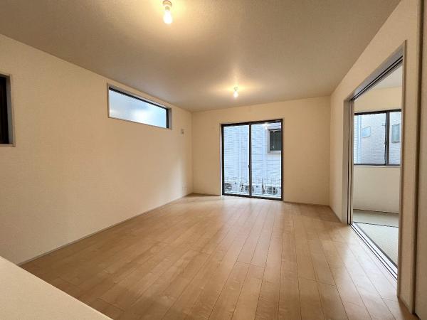 春日部市小渕 ダイニング