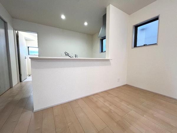 春日部市小渕 ダイニングキッチン