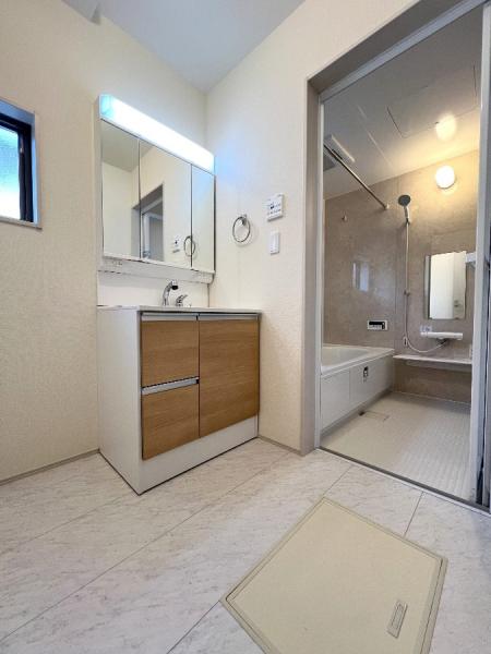 春日部市小渕 脱衣所